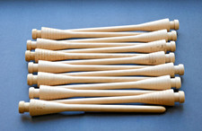 Lot de 14 anciennes canettes de métier à tisser en bois massif clair