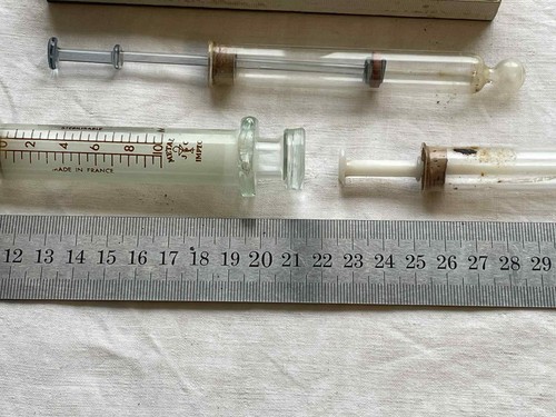 Accessoires medicaux anciens - accessoires,