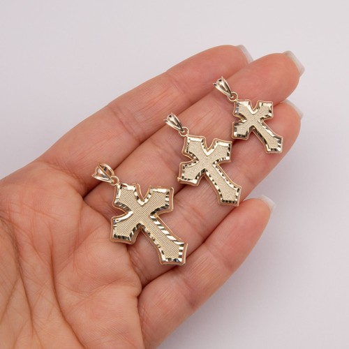 Solid 10k diamond - diamond-cut, cross