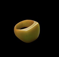 Bague Chevalière Bakélite verte vers 1925 unisexe Art Deco ancien vintage