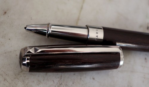 Grand stylo roller - stylo, s.t.