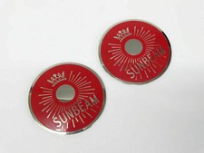 Paire d'insignes rouges