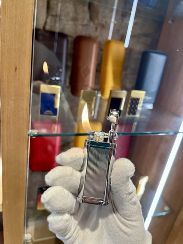 Briquet lubinsky professor - briquet,