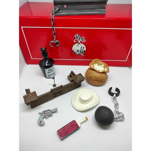 Figurine objets mythe lucky - du,