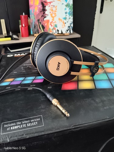 Casque studio akg - studio, fermé