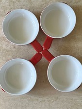 4 poelons caquelons Pyrex  rouge et blanc du four à la table  cassolettes