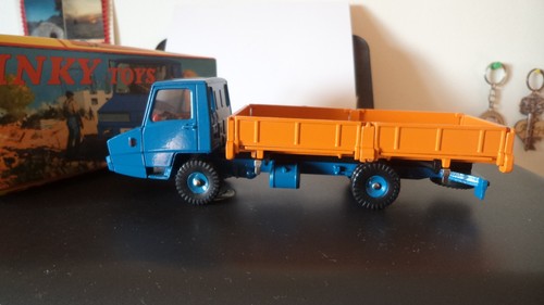Camion berliet stradair dinky - camion,