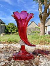 Vase corne d'abondance en cristal doublé  vers 1880 Antique Moser Cranberry