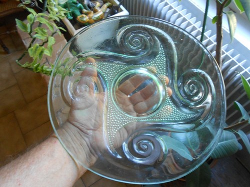 Joli ancien plat - plat, verre