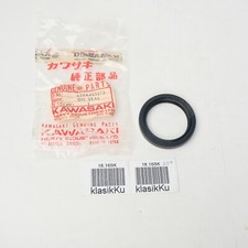 Joint d'huile moyeu avant