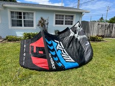 Slingshot RPM kiteboarding