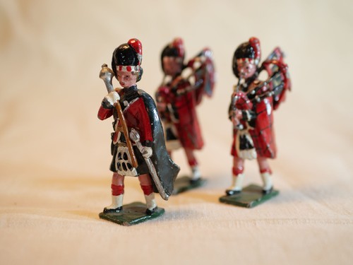 Soldats plomb anciens lot 3 - plomb,