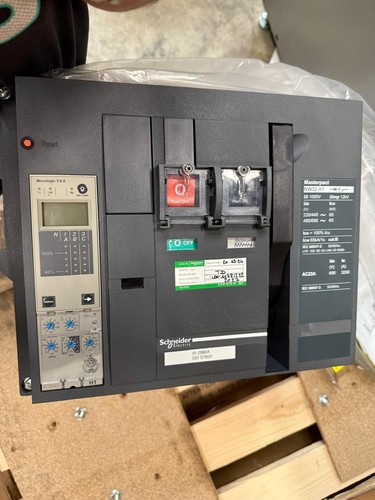 Shneider masterpact nw32h1 - masterpact,