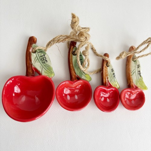 Red cherry measuring spoon - cherry, set