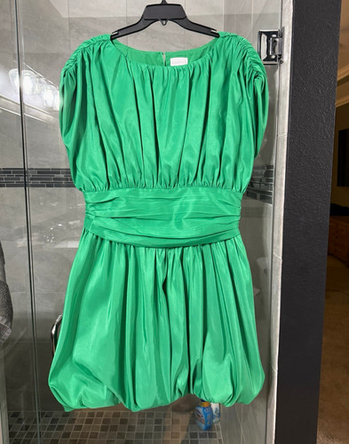Sugarlips green satin scoop - green,
