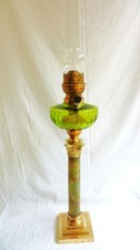Ancienne Grande Lampe à Pétrole Réservoir Baccarat vert colonne corinthienne