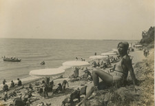 Russie, Mer Noire, Plage de Sotchi, Baigneurs et baigneuses Vintage silver print