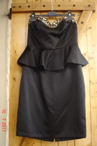 Robe cocktail noire - à, volant