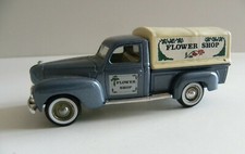 1/43 DODGE 1940 Flowers Shop