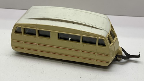 Dinky toys caravane réf 811 - dinky,