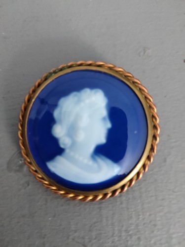 Ancienne broche porcelaine - ancienne,