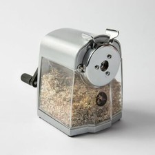 Taille Crayon À Manivelle