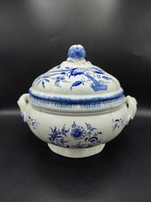 Ancienne grande soupière en