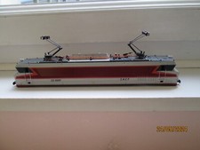 caisse de locomotive de cc 6501 lima avec pantographes bon état