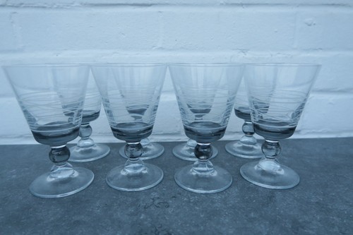 Lot verres à - à, pied
