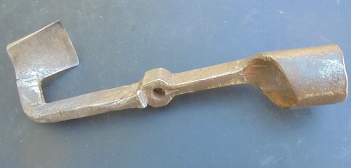 Ancien outil resinier - de,