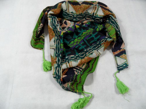 Beau foulard léger coloré