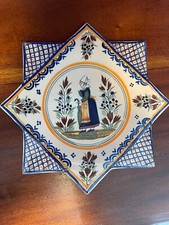 PLAT HENRIOT QUIMPER DECORATIF DE FORME ORIGINALE