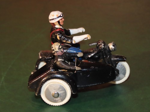 Side car gendarmerie en - de,