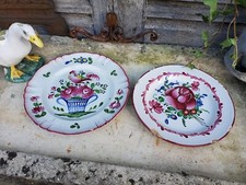 2 assiettes faience de l'est 