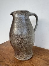 Beau pichet À Eau Artisanale en grès émaillé glaçure au sel, H:  24cm