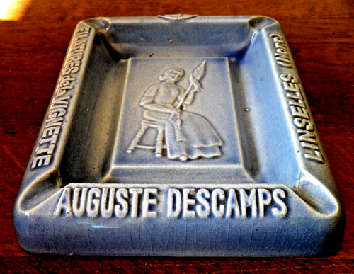 Ancien cendrier publicitaire