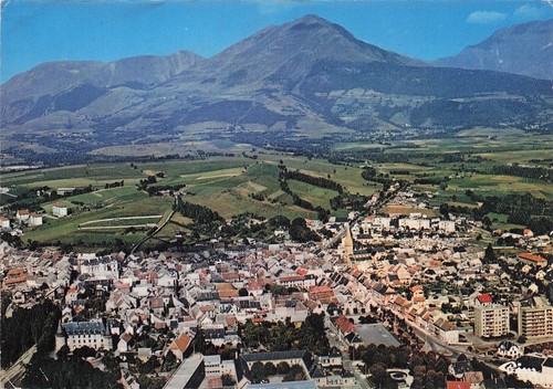 Mure chateau les - mure,