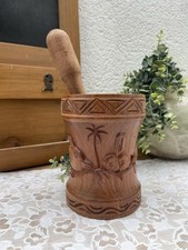 Mortier en Bois Sculpté avec