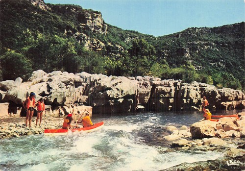 Gorges ardeche passage - de,