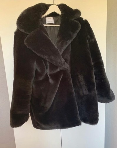 Manteau fausse fourrure - manteau,