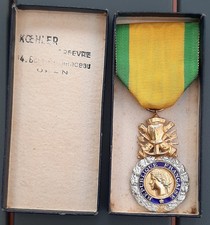 Médaille Militaire en argent 4° Indochine BEP Légion Etrangère Boite ORIGINAL