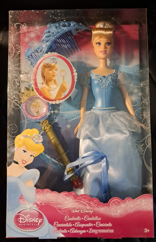 Coffret poupée disney - coffret,