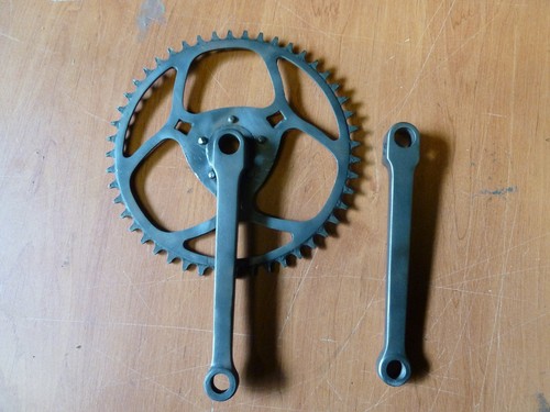 Ancien vélo pédalier - ancien,