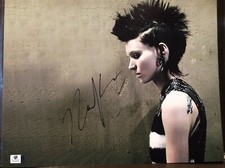 Rooney Mara Girl With The Dragon Tattoo Signed Autographed Photo Global Authe