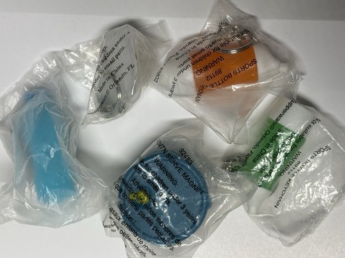 Tupperware keychain magnet lot - tupperware,