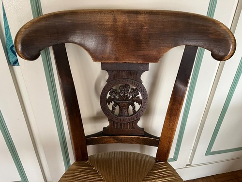 Paire chaises médaillon - chaises,