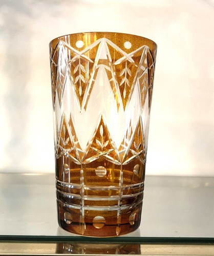 Vase cristal taillé - en,