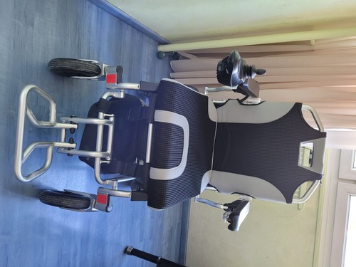Fauteuil roulant électrique - fauteuil,