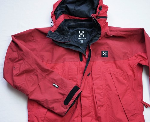 Veste imperméable capuche - à,