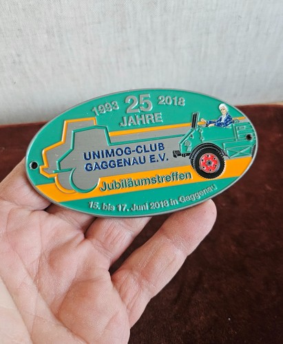 Automobile car radiator badge - automobile,